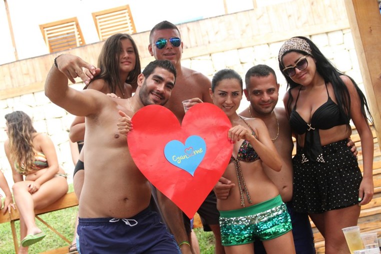 Cyan Beach Bar on Sunday